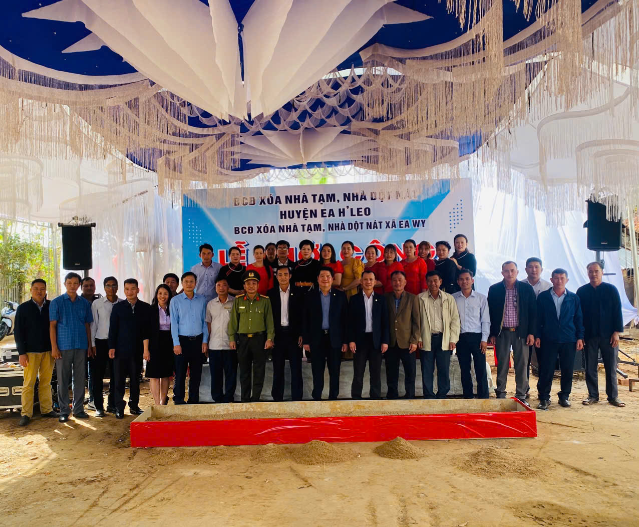 Lễ Khởi công xây dựng xóa nhà tạm, nhà dột nát huyện Ea H’leo  năm 2025.