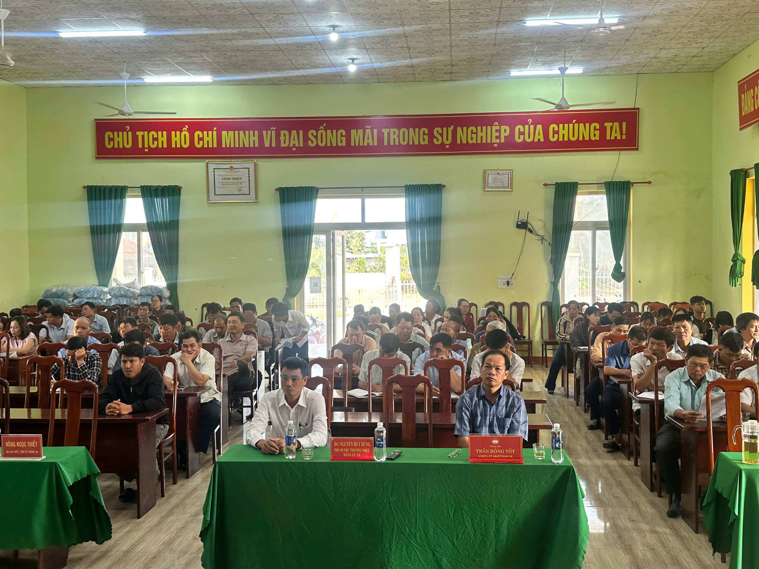 HỘI ĐỒNG PHỐI HỢP PHỔ BIẾN, GIÁO DỤC PHÁP LUẬT XÃ EA WY TỔ CHỨC HỘI NGHỊ QUÁN TRIỆT CÁC LUẬT VÀ NGHỊ QUYẾT MỚI