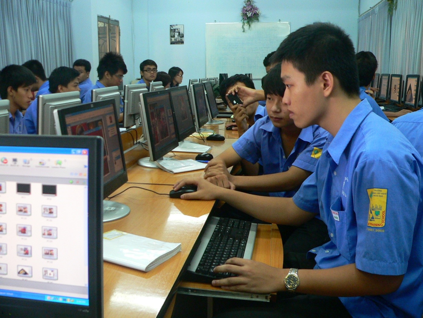 CHÍNH SÁCH MỚI CHO HỌC SINH, SINH VIÊN…