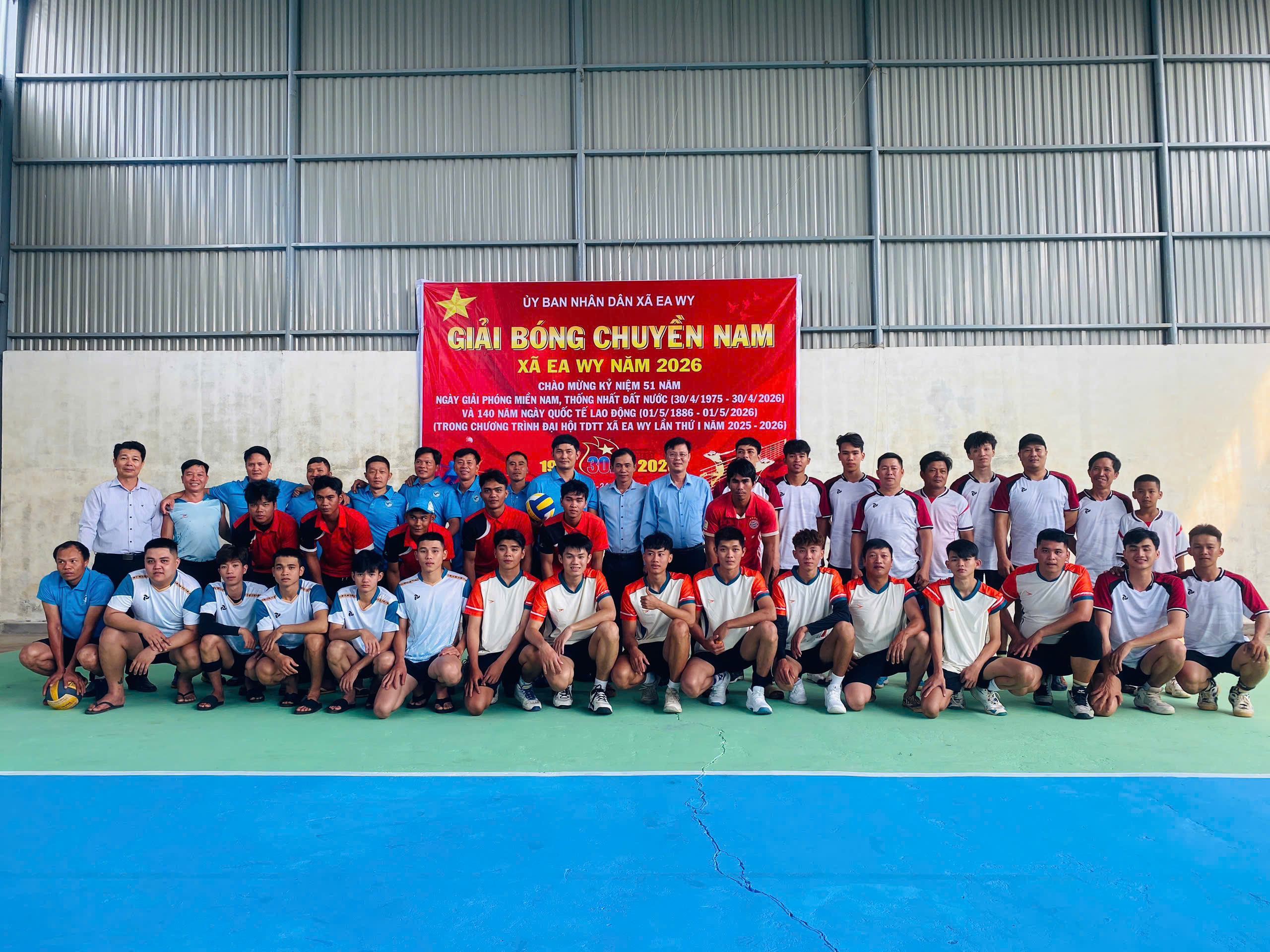 Giải bóng chuyền Nam xã Ea Wy năm 2026 thành công tốt đẹp