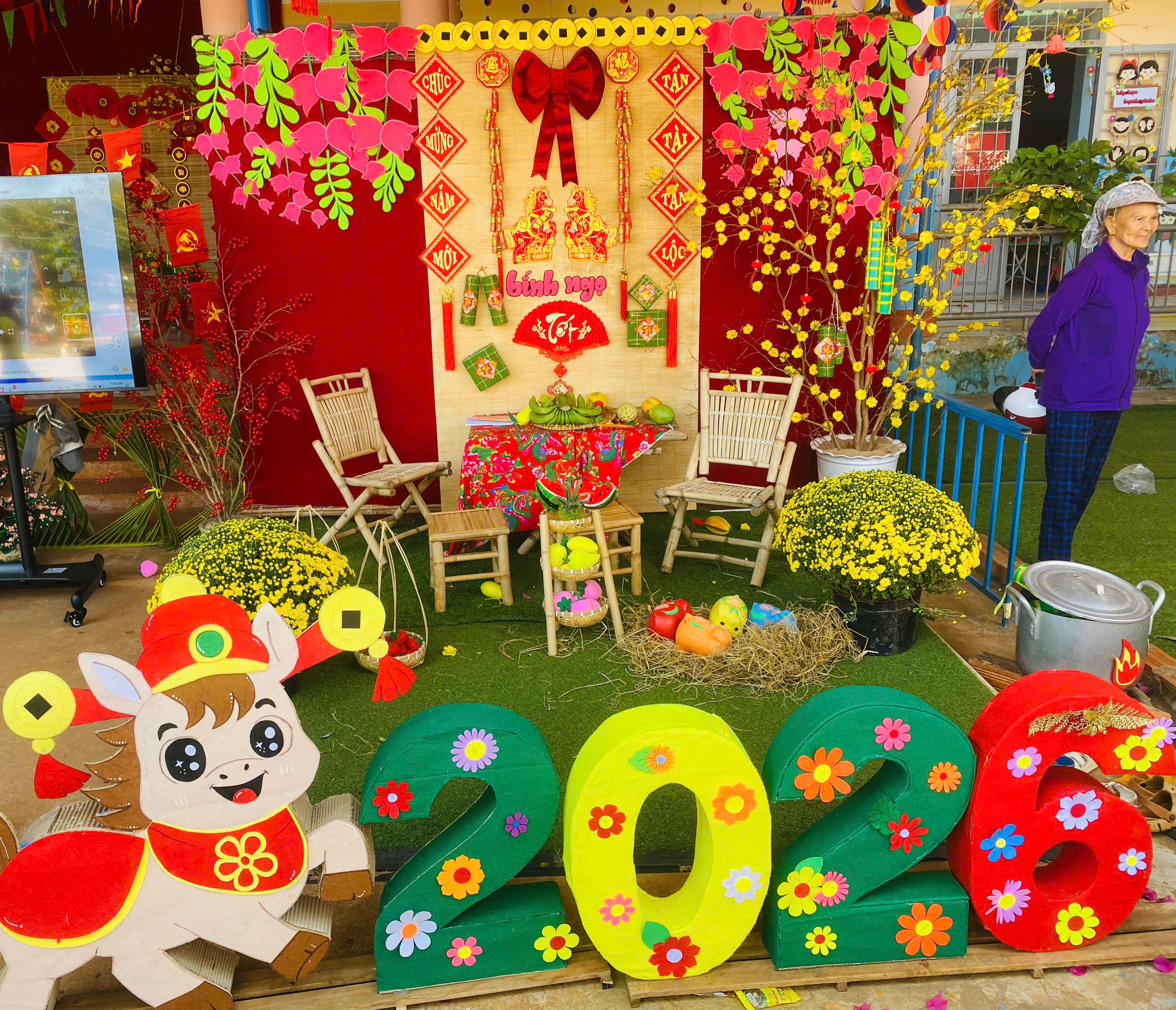 TRƯỜNG MẦM NON CƯ MỐT TỔ CHỨC HỘI CHỢ XUÂN NĂM HỌC 2025 – 2026